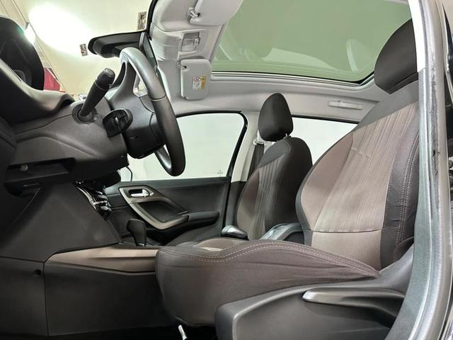 Foto do veículo PEUGEOT 2008  GRIFFE EAT6 2019 62.950 KM 71.900,00