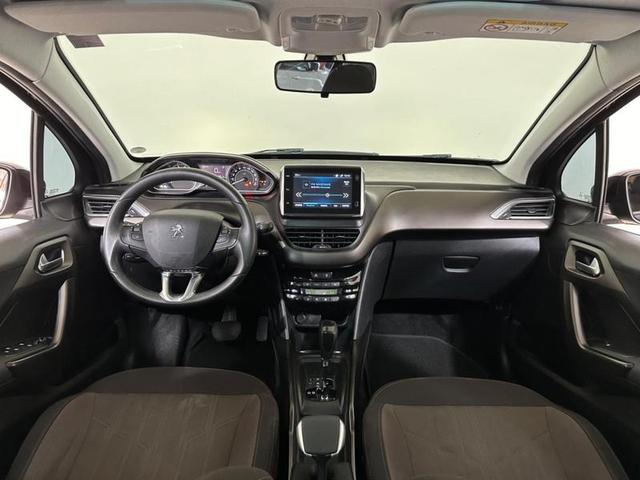 Foto do veículo PEUGEOT 2008  GRIFFE EAT6 2019 62.950 KM 71.900,00