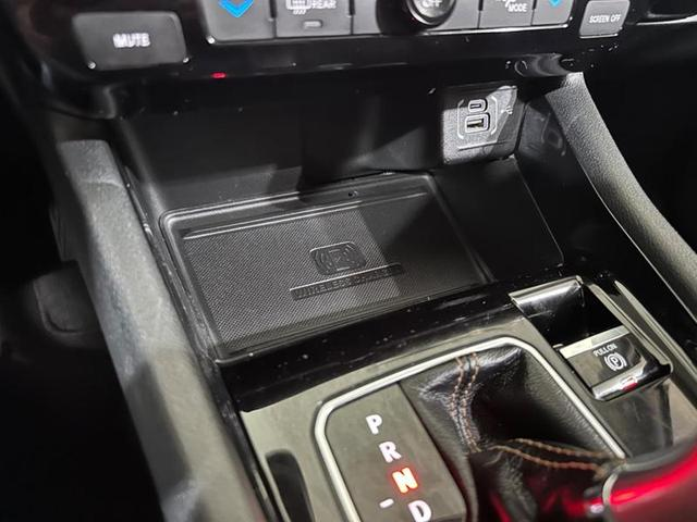 Foto do veículo JEEP COMPASS  LIMITED TD 2022 17.872 KM 179.900,00