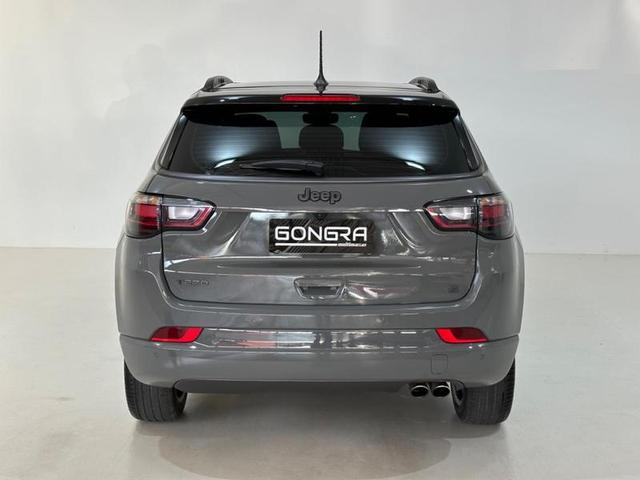 Foto do veículo JEEP COMPASS  SERIE S TF 2023 17.938 KM 189.900,00