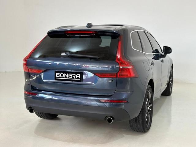Foto do veículo VOLVO XC60 XC 60 2.0 T5 MOMENTUM 2018 53.124 KM 174.900,00