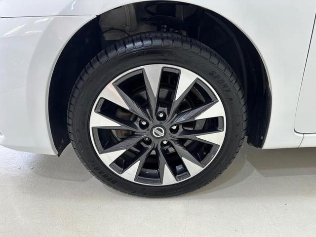 Foto do veículo NISSAN SENTRA NISSAN  20SL CVT 2017 118.236 KM 75.900,00