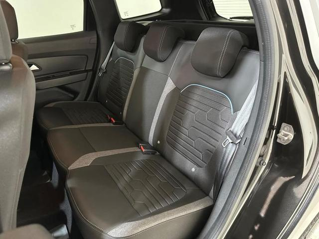 Foto do veículo RENAULT DUSTER  INTENSE 1.6 16V FLEX AUT 2023 28.539 KM 99.900,00