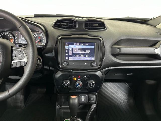 Foto do veículo JEEP RENEGADE  SPORT AT 2021 38.846 KM 86.900,00
