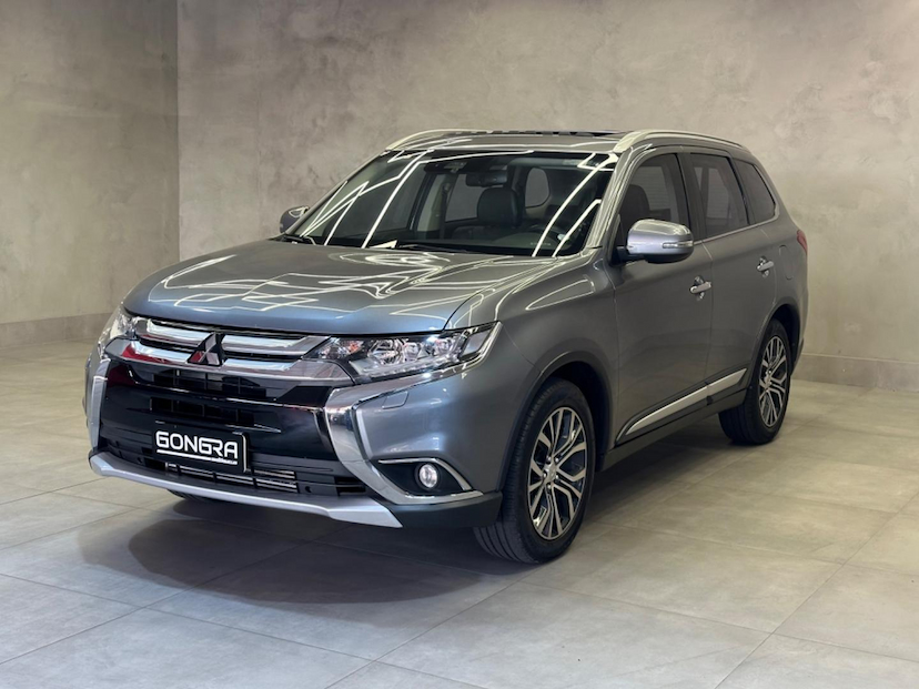 Foto do veículo MITSUBISHI OUTLANDER  2.2 165CV DIESEL 2018 116.540 KM 135.900,00