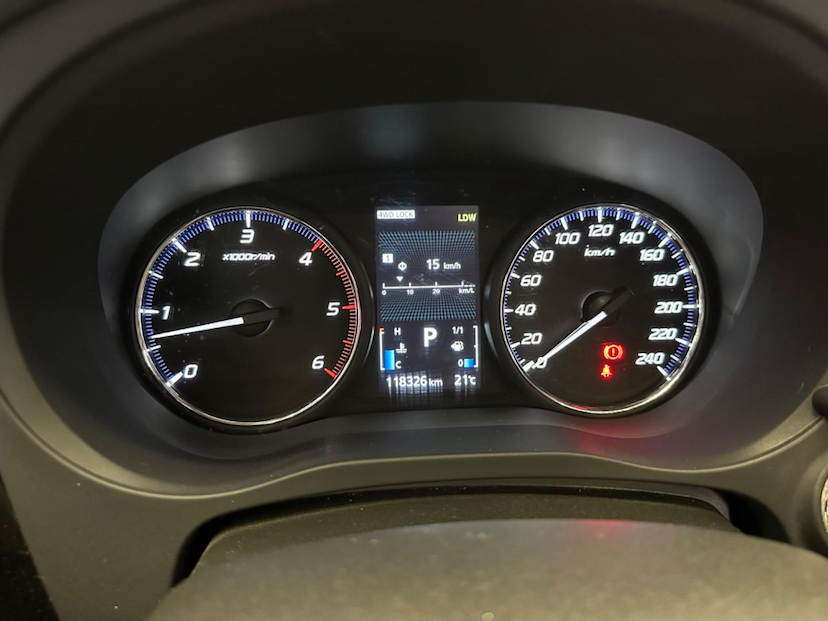Foto do veículo MITSUBISHI OUTLANDER  2.2 165CV DIESEL 2018 116.540 KM 135.900,00