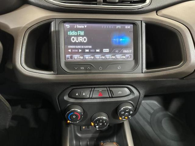 Foto do veículo CHEVROLET PRISMA  1.4AT LTZ 2016 89.649 KM 58.900,00