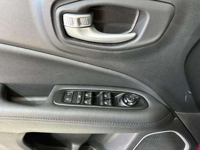 Foto do veículo FIAT TORONADO  FREED TURB AT6 2022 26.792 KM 122.900,00