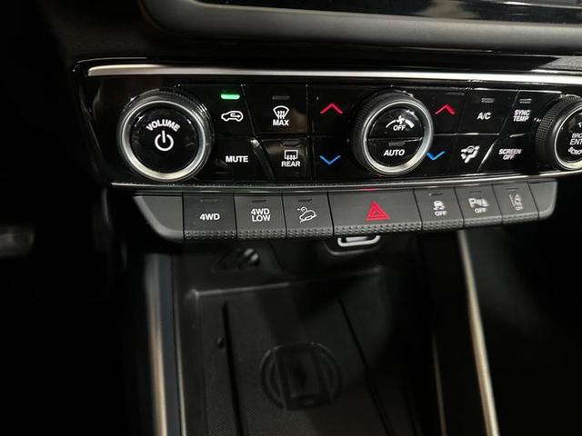 Foto do veículo FIAT TORONADO  RANCH AT9 4X4 2023 8.936 KM 171.900,00