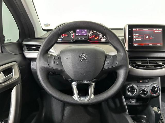 Foto do veículo PEUGEOT 2008  ALLURE 1.6 AUTOMATICO 2023 32.115 KM 79.900,00