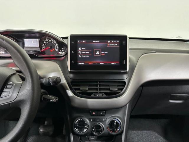 Foto do veículo PEUGEOT 2008  ALLURE 1.6 AUTOMATICO 2023 32.115 KM 79.900,00