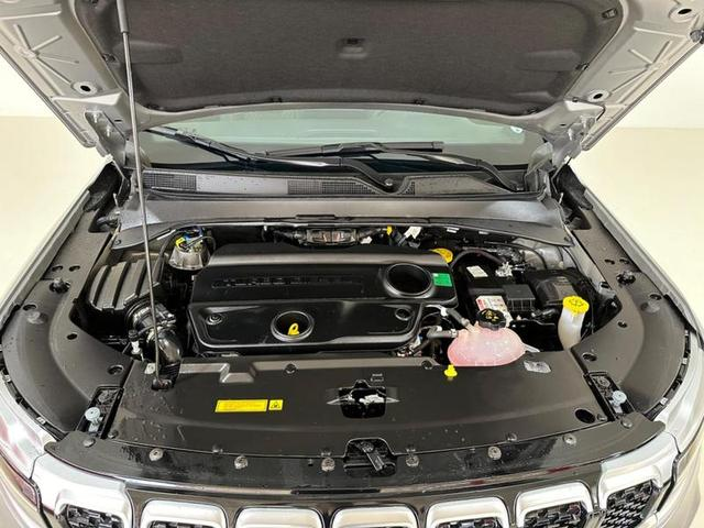 Foto do veículo JEEP COMMANDER  OVERLAND TD380 4X4 TURBO DIESEL 2023 10.976 KM 238.900,00