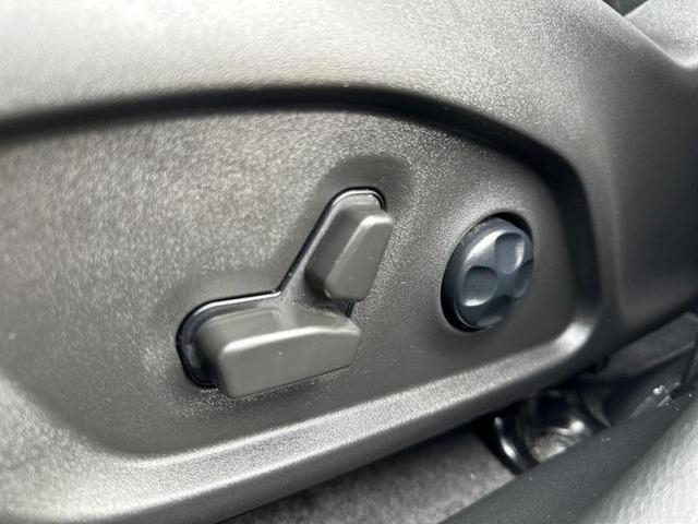 Foto do veículo JEEP COMPASS  S T270 1.3 TB 4X2 FLEX AUT. 2022 13.833 KM 171.900,00