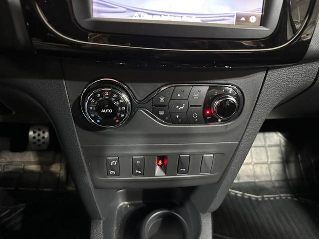 Foto do veículo RENAULT SANDERO GT  RS20MT 2021 42.152 KM 79.900,00