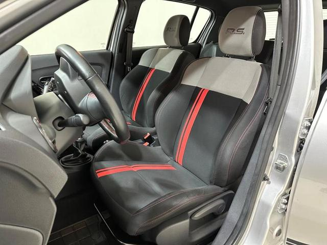Foto do veículo RENAULT SANDERO GT  RS20MT 2021 42.152 KM 79.900,00