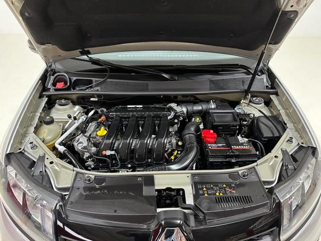 Foto do veículo RENAULT SANDERO GT  RS20MT 2021 42.152 KM 79.900,00