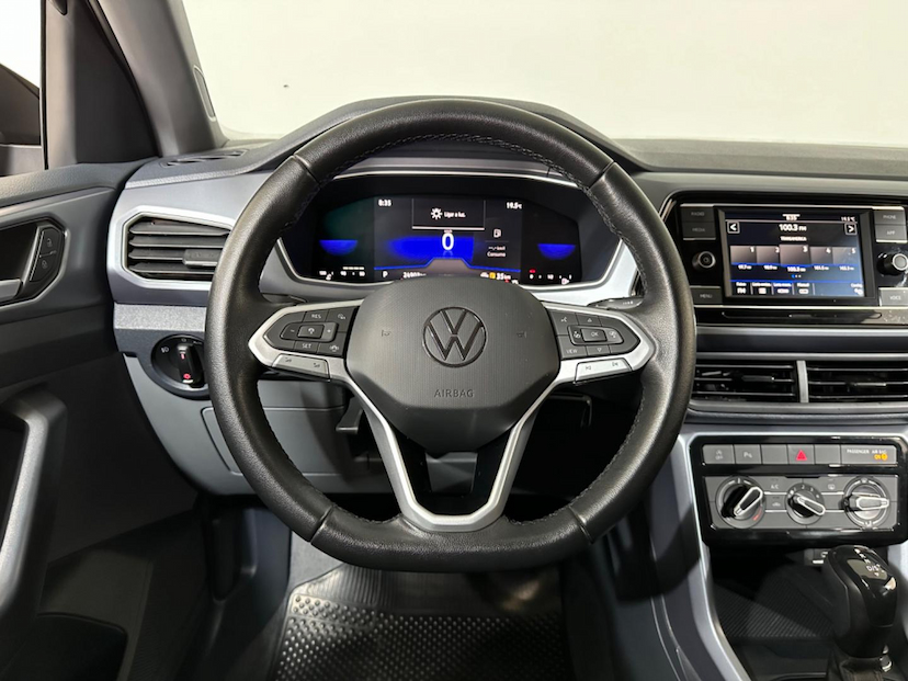 Foto do veículo VOLKSWAGEN T-CROSS T-CROSS 200 TSI 1.0 FLEX 12V 5P AUT. 2023 24.862 KM 109.900,00