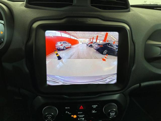 Foto do veículo JEEP RENEGADE  LONGITUDE T270 1.3 TB 4X2 FLEX AUT 2022 20.942 KM 116.900,00