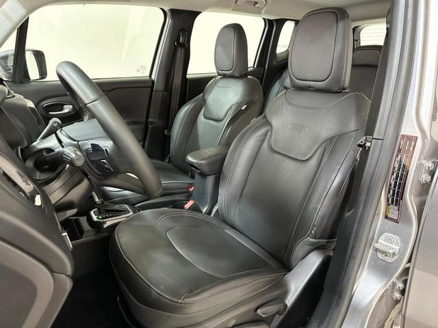 Foto do veículo JEEP RENEGADE  LONGITUDE T270 1.3 TB 4X2 FLEX AUT 2022 20.942 KM 116.900,00
