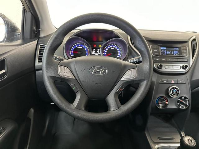 Foto do veículo HYUNDAI HB20  1.0 COMFORT 2017 94.229 KM 49.900,00