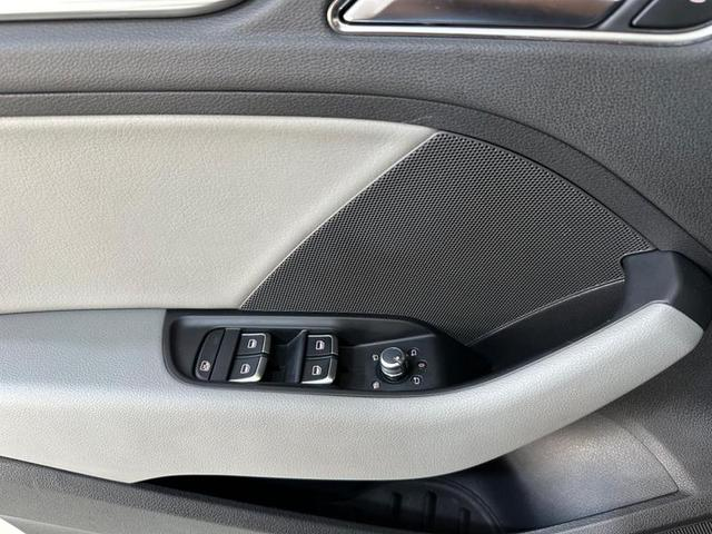 Foto do veículo AUDI A3  2.0 SEDAN AMBITION 16V GASOLINA 4P S-TRONIC 2018 56.321 KM 139.900,00