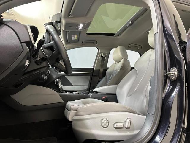 Foto do veículo AUDI A3  2.0 SEDAN AMBITION 16V GASOLINA 4P S-TRONIC 2018 56.321 KM 139.900,00