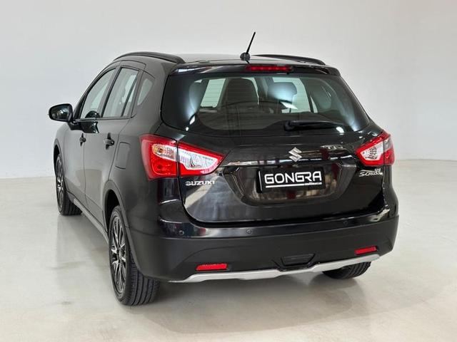 Foto do veículo SUZUKI S-CROSS SCROSS 2WD GLX 2016 56.152 KM 67.900,00