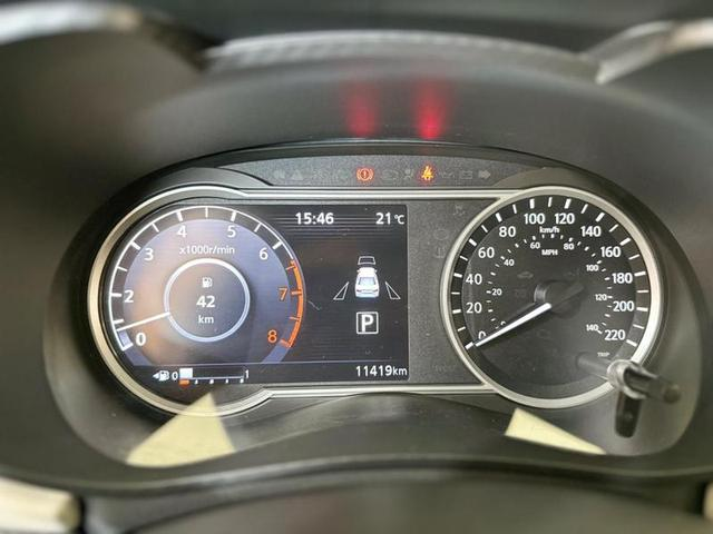 Foto do veículo NISSAN VERSAILLES ROYALE  1.6 EXCLUSIVE CVT 2022 11.200 KM 99.900,00