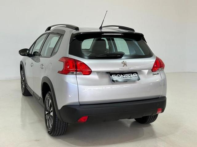Foto do veículo PEUGEOT 2008  ALLURE PACK 1.6 FLEX 16V AUT 2022 25.377 KM 77.900,00