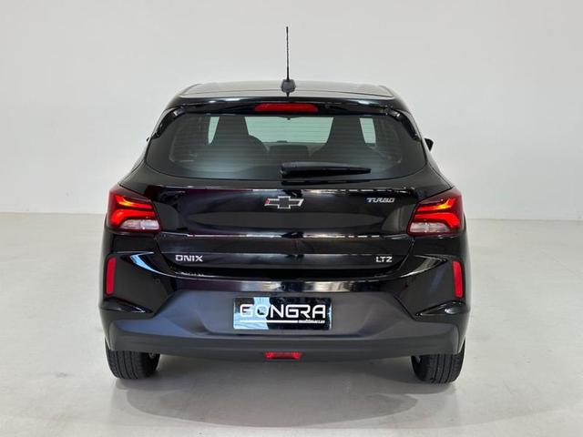 Foto do veículo CHEVROLET ONIX  HATCH LTZ 1.0 12V TB FLEX 5P MEC. 2020 61.500 KM 69.900,00