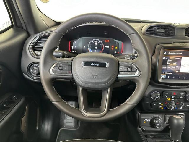 Foto do veículo JEEP RENEGADE  S T270 1.3 TB 4X4 FLEX AUT 2023 13.872 KM 138.900,00