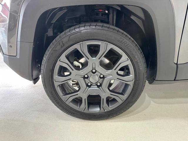 Foto do veículo JEEP RENEGADE  S T270 1.3 TB 4X4 FLEX AUT 2023 13.872 KM 138.900,00