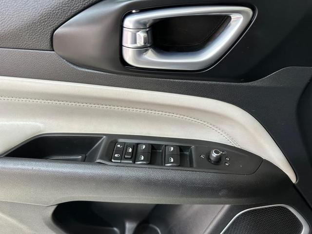 Foto do veículo JEEP COMPASS  LONG AT9 2.0 4X4 2022 3.547 KM 165.900,00