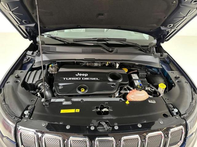 Foto do veículo JEEP COMPASS  LONG AT9 2.0 4X4 2022 3.547 KM 165.900,00