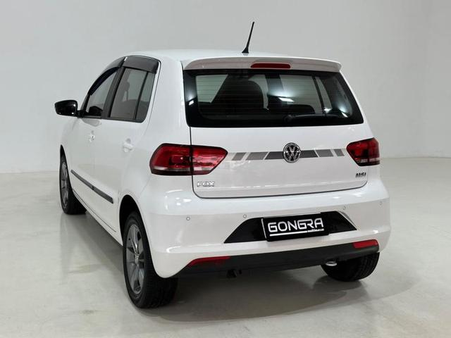 Foto do veículo VOLKSWAGEN FOX  RUN MBV 2017 90.028 KM 56.900,00