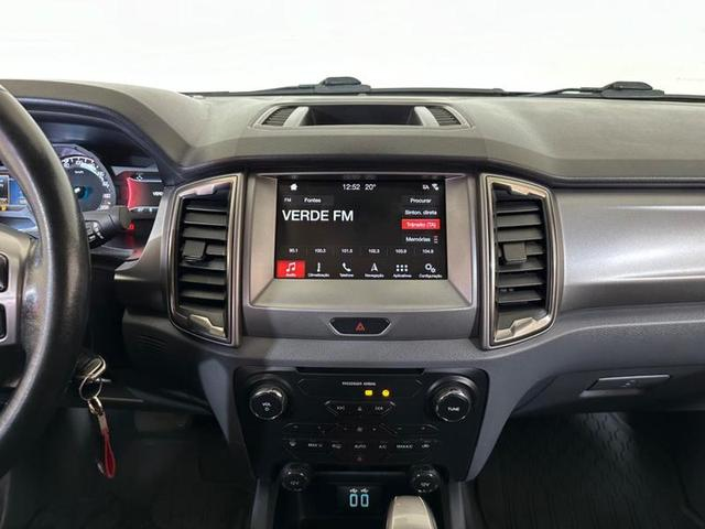 Foto do veículo FORD RANGER  LIMITED 3.2 4X4 CD AUT DIESEL 2019 56.558 KM 169.900,00