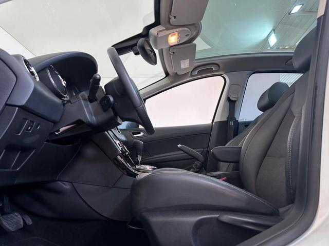 Foto do veículo PEUGEOT 308 CC  1.6 ALLURE THP 16V FLEX 4P AUT 2017 92.600 KM 59.900,00