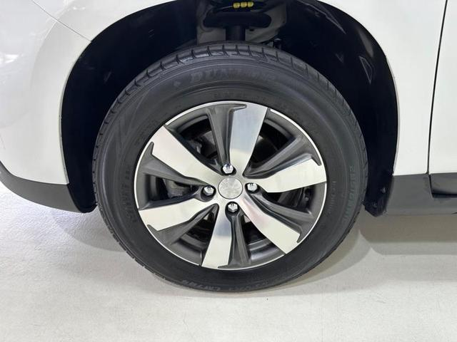 Foto do veículo PEUGEOT 2008  GRIFFE 1.6 FLEX 16V 5P AUT 2016 71.250 KM 60.900,00