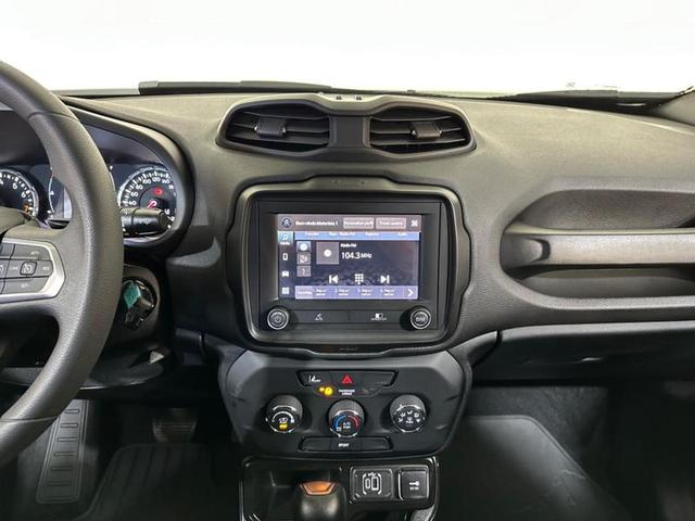 Foto do veículo JEEP RENEGADE  SPORT T270 FLEX 2022 12.426 KM 110.900,00