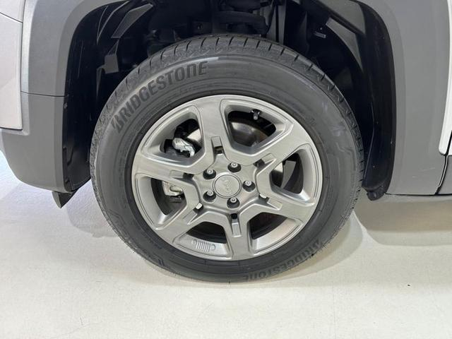 Foto do veículo JEEP RENEGADE  SPORT T270 FLEX 2022 12.426 KM 110.900,00