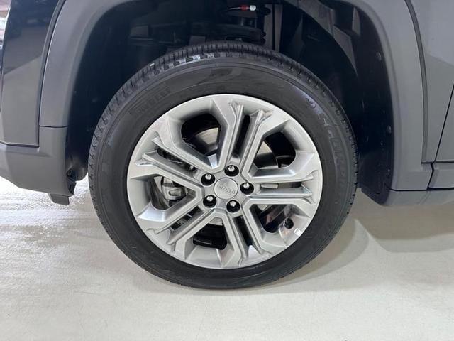 Foto do veículo JEEP COMPASS  LONG TF 2022 12.482 KM 142.900,00