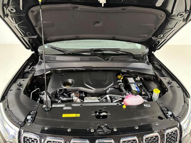Foto do veículo JEEP COMPASS  LONG. T270 1.3 TB 4X2 FLEX AUT. 2023 8.002 KM 152.900,00