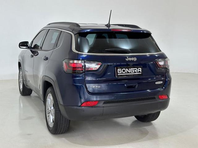 Foto do veículo JEEP COMPASS  LONG TF 2022 10.088 KM 142.900,00