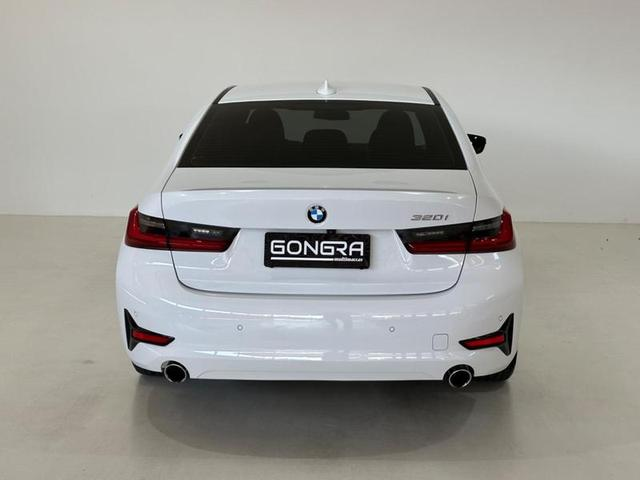 Foto do veículo BMW 320I  2.0 GP 16V TURBO ACTIVE FLEX 4P AUTOMÁTICO 2022 23.649 KM 214.900,00