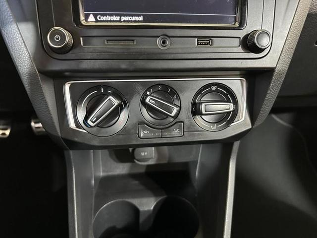 Foto do veículo VOLKSWAGEN SAVEIRO  CROSS CD 1.6 MSI TOTAL FLEX 2018 52.265 KM 89.900,00