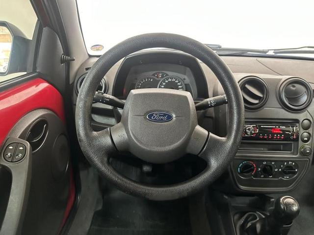 Foto do veículo FORD PAJERO DAKAR  1.0 8V 2P 2012 107.859 KM 26.900,00