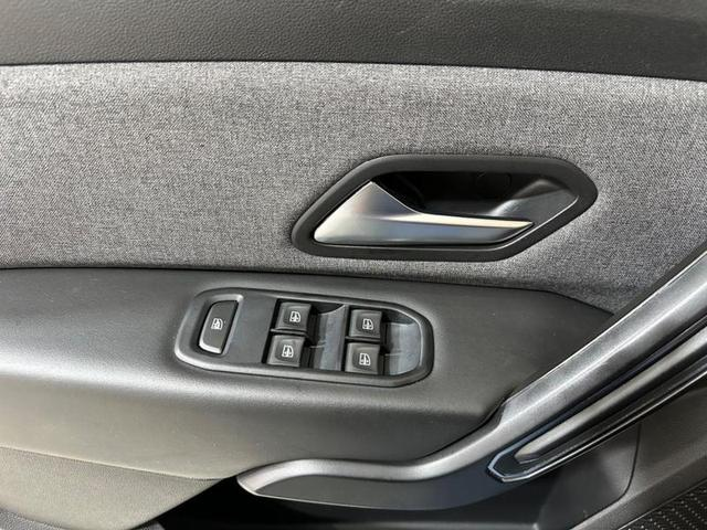 Foto do veículo RENAULT DUSTER  ICONIC 1.6 CVT FLEX 2022 59.758 KM 91.900,00