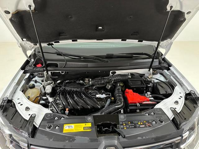 Foto do veículo RENAULT DUSTER  ICONIC 1.6 CVT FLEX 2022 59.758 KM 91.900,00
