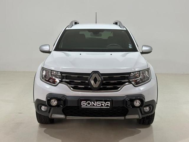 Foto do veículo RENAULT DUSTER  ICONIC 1.6 CVT FLEX 2022 59.758 KM 91.900,00