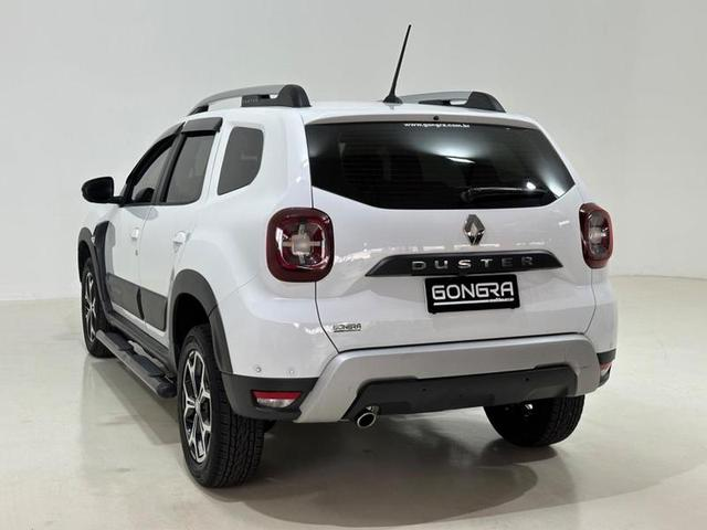 Foto do veículo RENAULT DUSTER  ICONIC 1.6 CVT FLEX 2022 59.758 KM 91.900,00